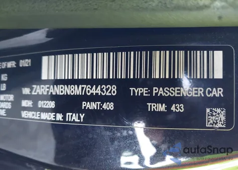 2021 Alfa Romeo Giulia Ti Awd z USA, uszkodzony, nr VIN ZARFANBN8M7644328